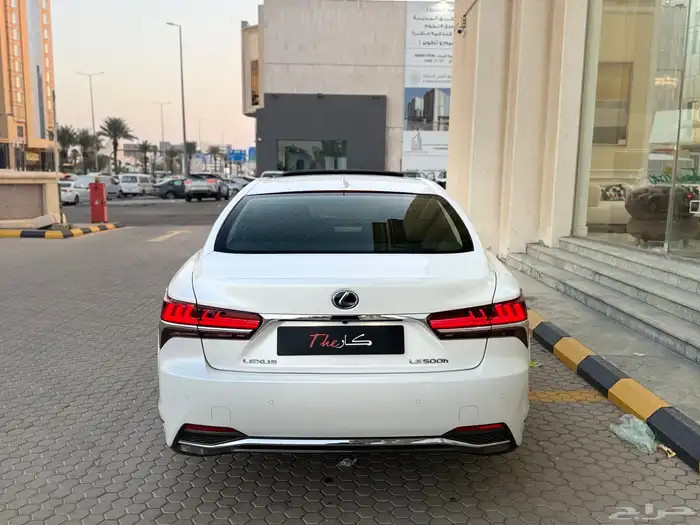 لكزس LS500h 2018 5