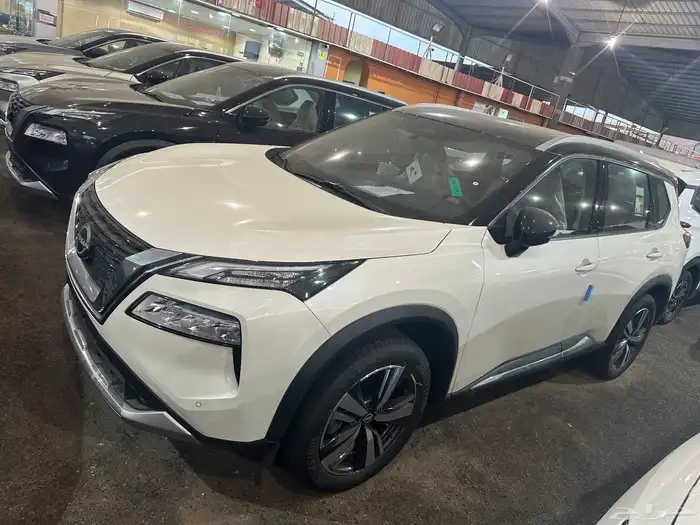 نيسان اكستريل SL فل كامل بانوراما جلد 2025 عرض خاص 0