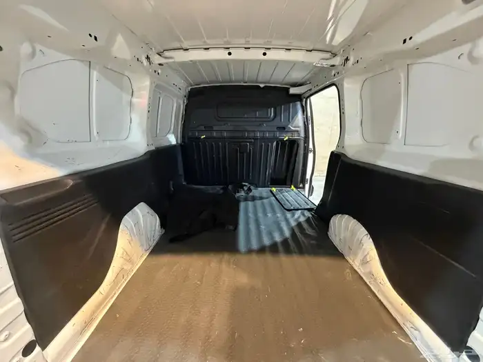 باص بضاعه بيجو بارتنر موديل 2020 8