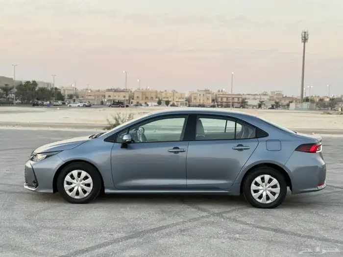 تويوتا كورولا 2022 سعودي قمه بنضافه 2.0 4