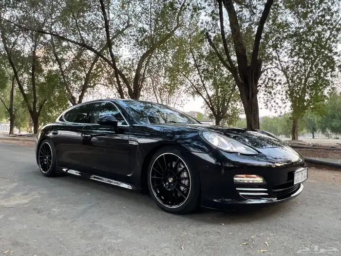 مخزن بورش باناميرا 4s 2012 عداد 54 الف كم فقط سماكو 86