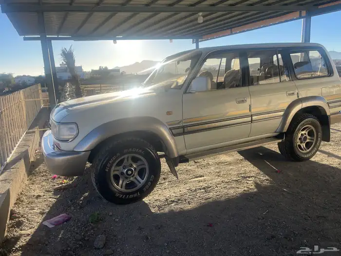 لاندكروزر 1997. فل كامل 3