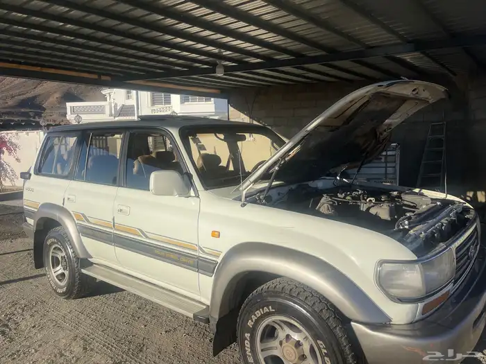 لاندكروزر 1997. فل كامل 10