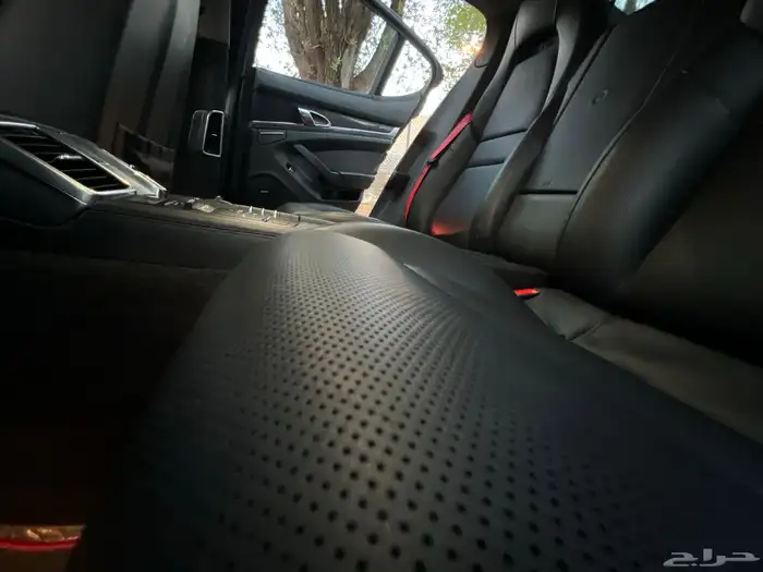 مخزن بورش باناميرا 4s 2012 عداد 54 الف كم فقط سماكو 56