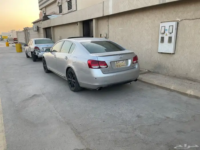 لكزس يبيلها شويت تربيط والاستمارة منتهية والفحص 1