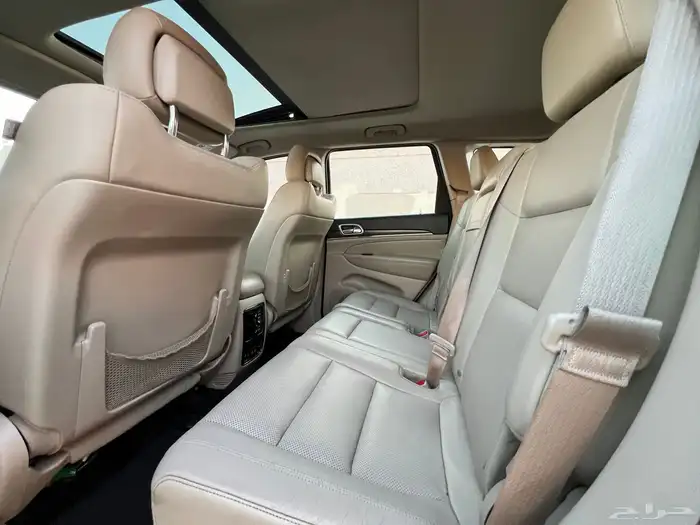 جيب شروكي 2014 فل سعودي 12