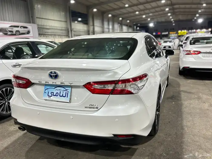تويوتا كامري 2020  هايبرد GLE 5