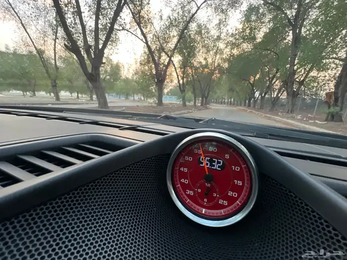 مخزن بورش باناميرا 4s 2012 عداد 54 الف كم فقط سماكو 61