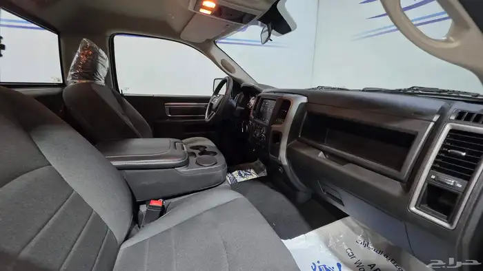 دوج رام 1500 كلاسيك هيمي 2022 14