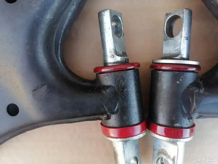 طقم مقصات امامية أصلية مستوردة كامري موديل 2003 إلى 2006 3