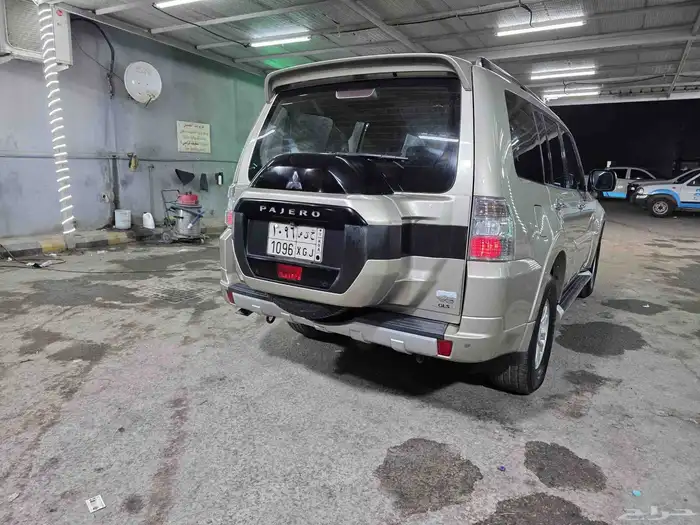 باجيرو 2015 نص فل دبل نضيف جدآ 16