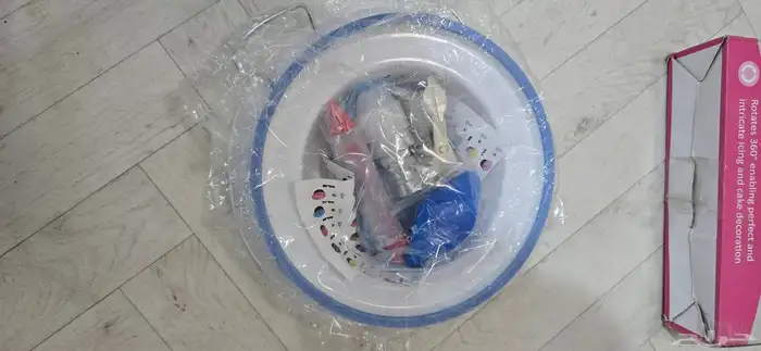 حامل الكيك الدوار بسلاسه 7