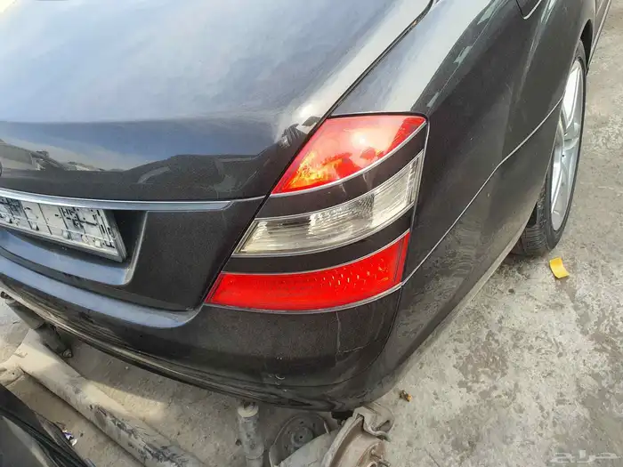 مرسيدس 2011 قطع غيار 3