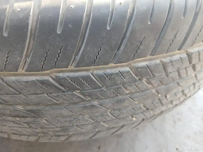 tyre .265 .70..18 .dunlop..2024 0