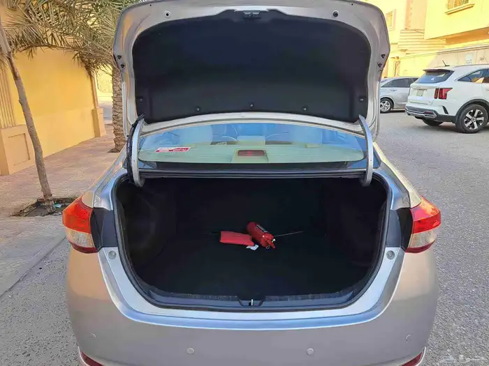 تويوتا يارس 2022 18