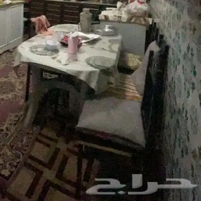 غرفة أطفال و طاولة طعام بالكراسي 1