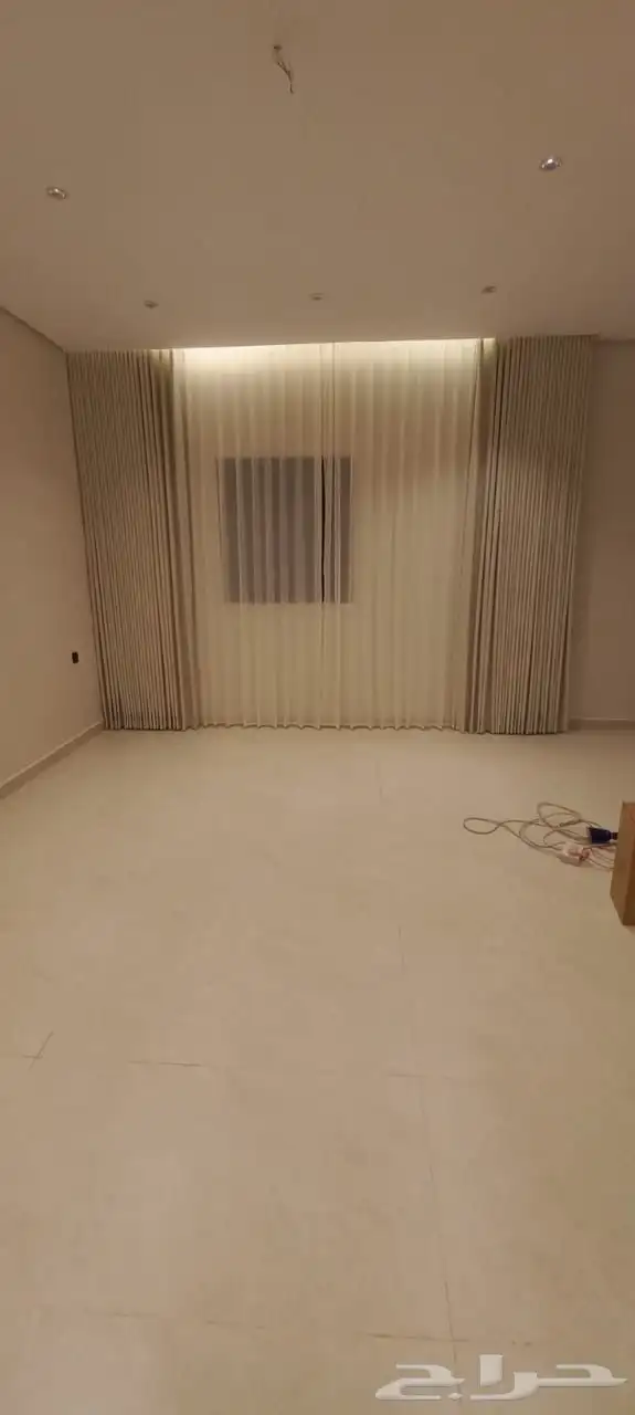 تفصيل ستاير وايفي 4