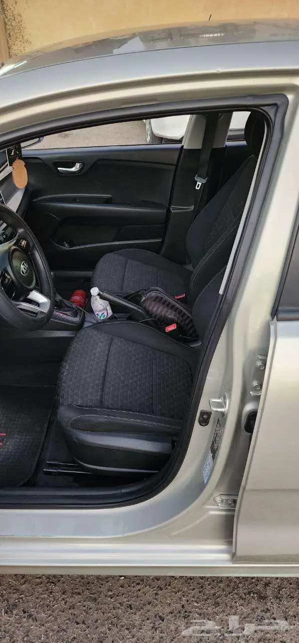 للبيع كيا ريو 2019 3