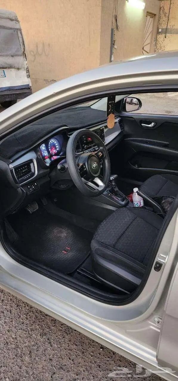 للبيع كيا ريو 2019 10