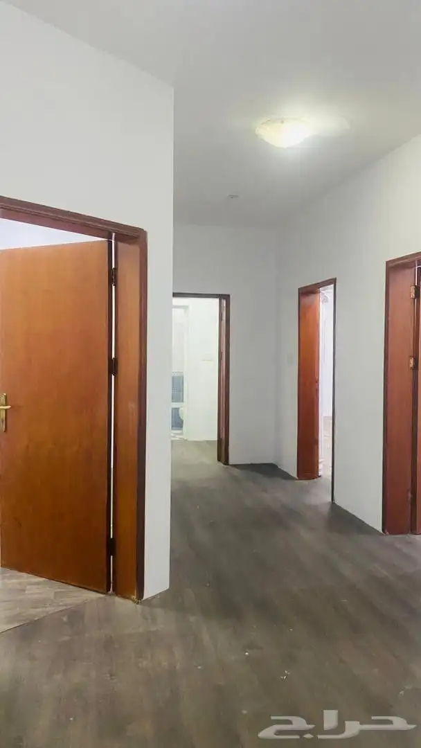 شقة للايجار بحي احد 71 ب 9