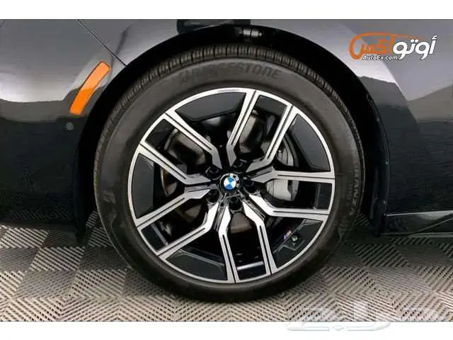 2024 بي إم دبليو 740i xDrive 4