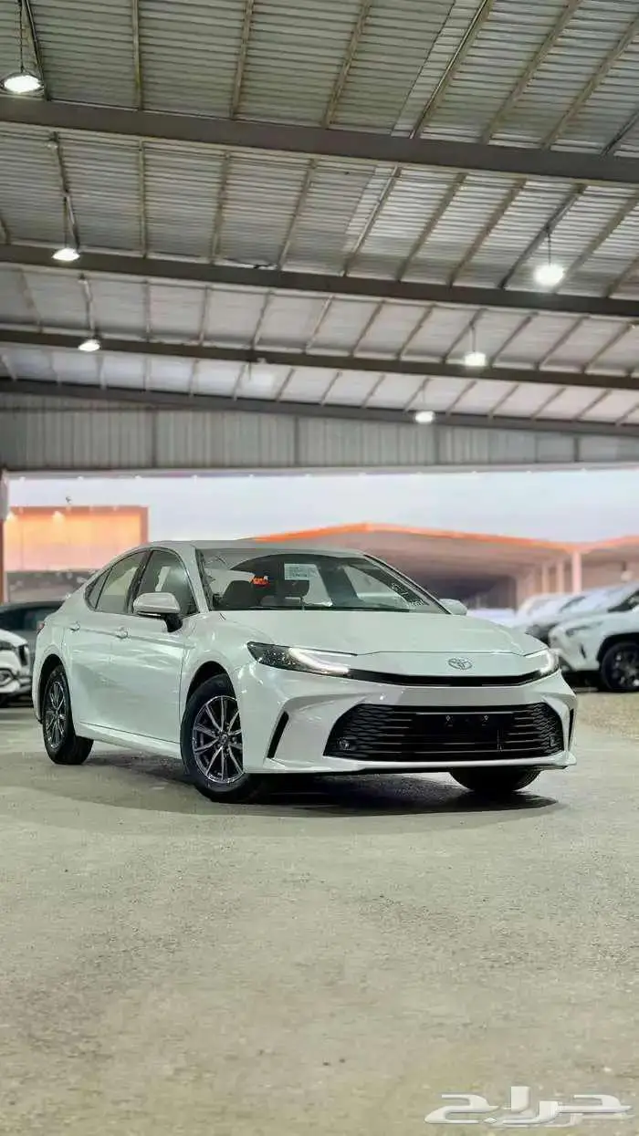 كامري استاندر بنزين 2025 بسعر مميز للكاش 0