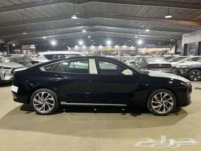 فورد تورس تيتانيوم 2026 كاش وتقسيط 3