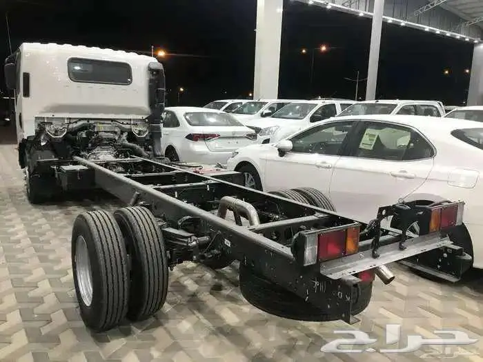 ايسوزو دينا 5 طن 2025 (شاص طويل و قصير) اقل الاسعار 3