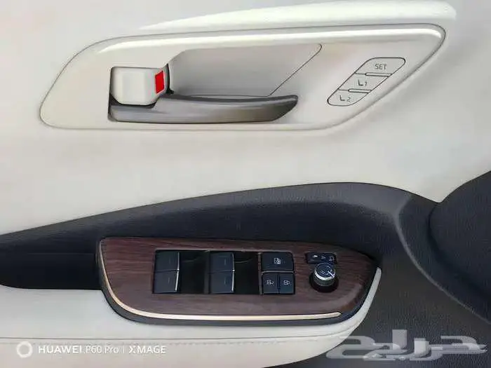 كروان بريميوم موديل 2025 هيبرد حبه فقط لون ابيض لؤلؤي 8