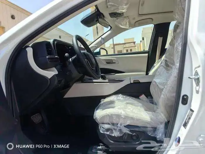 كروان بريميوم موديل 2025 هيبرد حبه فقط لون ابيض لؤلؤي 15