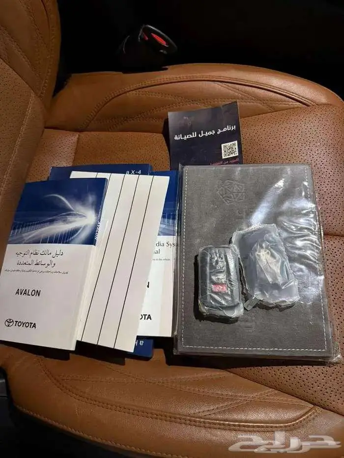 تويوتا افالون بريميوم سعوي 2022 (بحالة الوكاله) 26