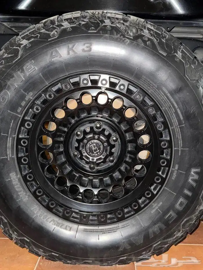 جنوط 17 بلاك رينو 1