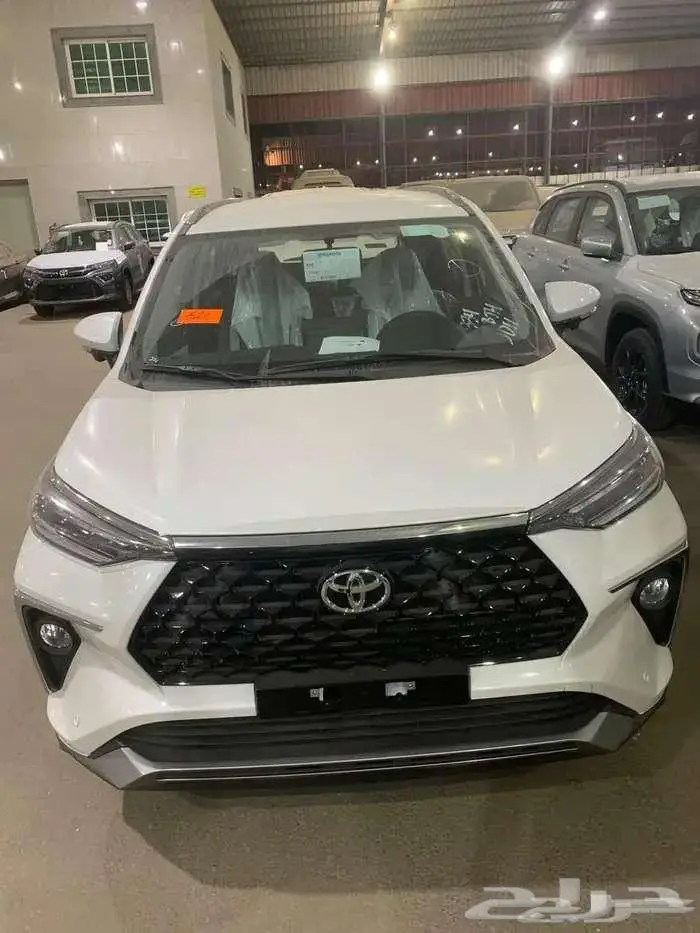 تويوتا فيلوز GLX 2025 عروض علي الكاااش 8