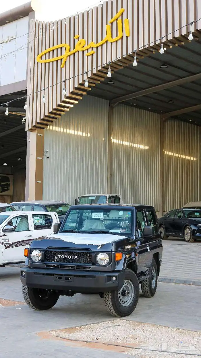 تويوتا ربع سلق جير عادي بنزين بدون ونش إقساط بنوك وشركات 11