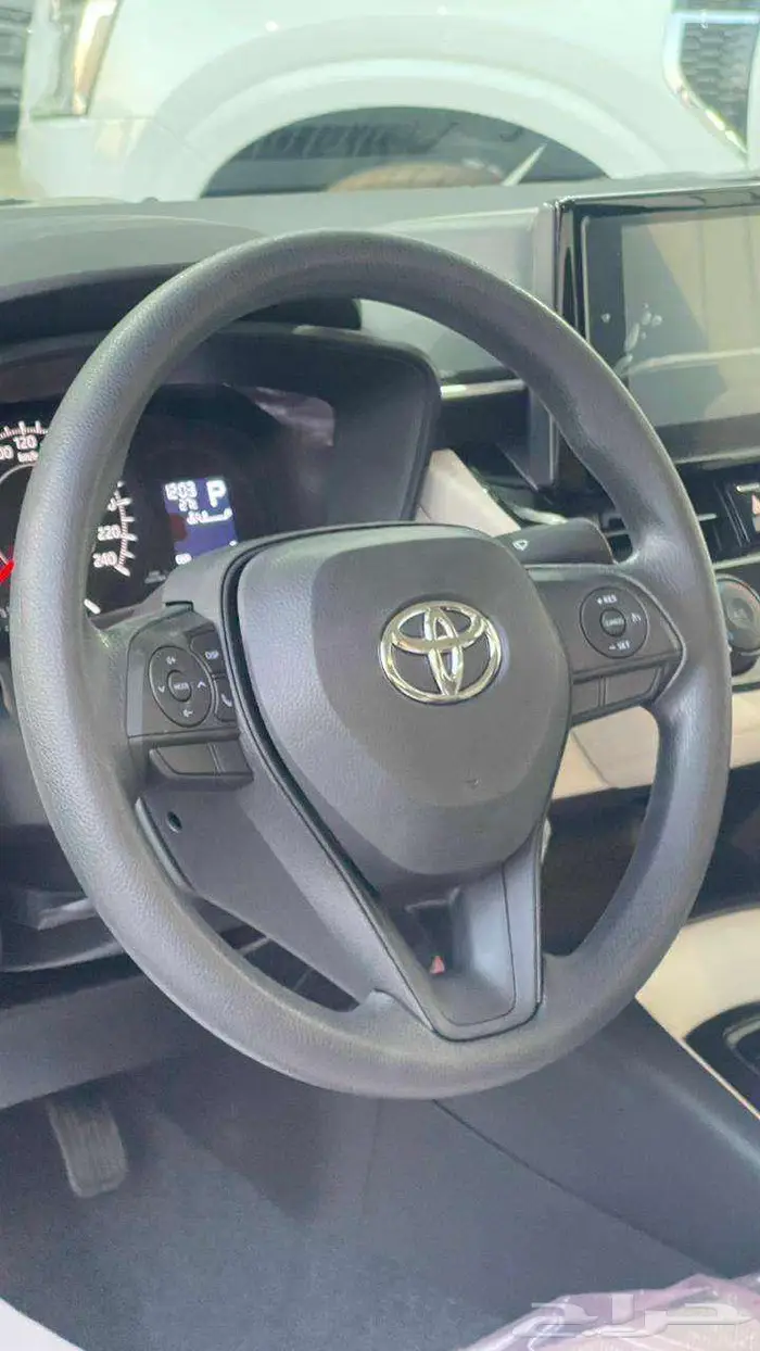 تويوتا كرولا 1.6 بريمي كاش وتقسيط 1