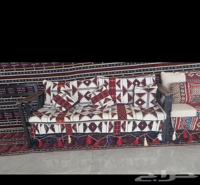 تاجير مخيمات تاجير كراسي تاجير طاولات طعام تاجير زل تاجير سم 6