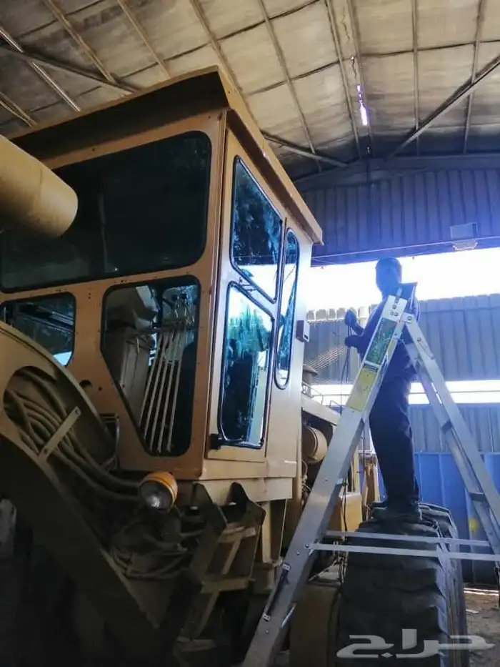 زجاج معدات 2