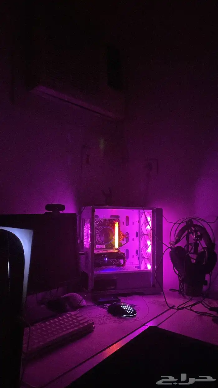 كمبيوتر ألعاب او بي سي للبيع 0