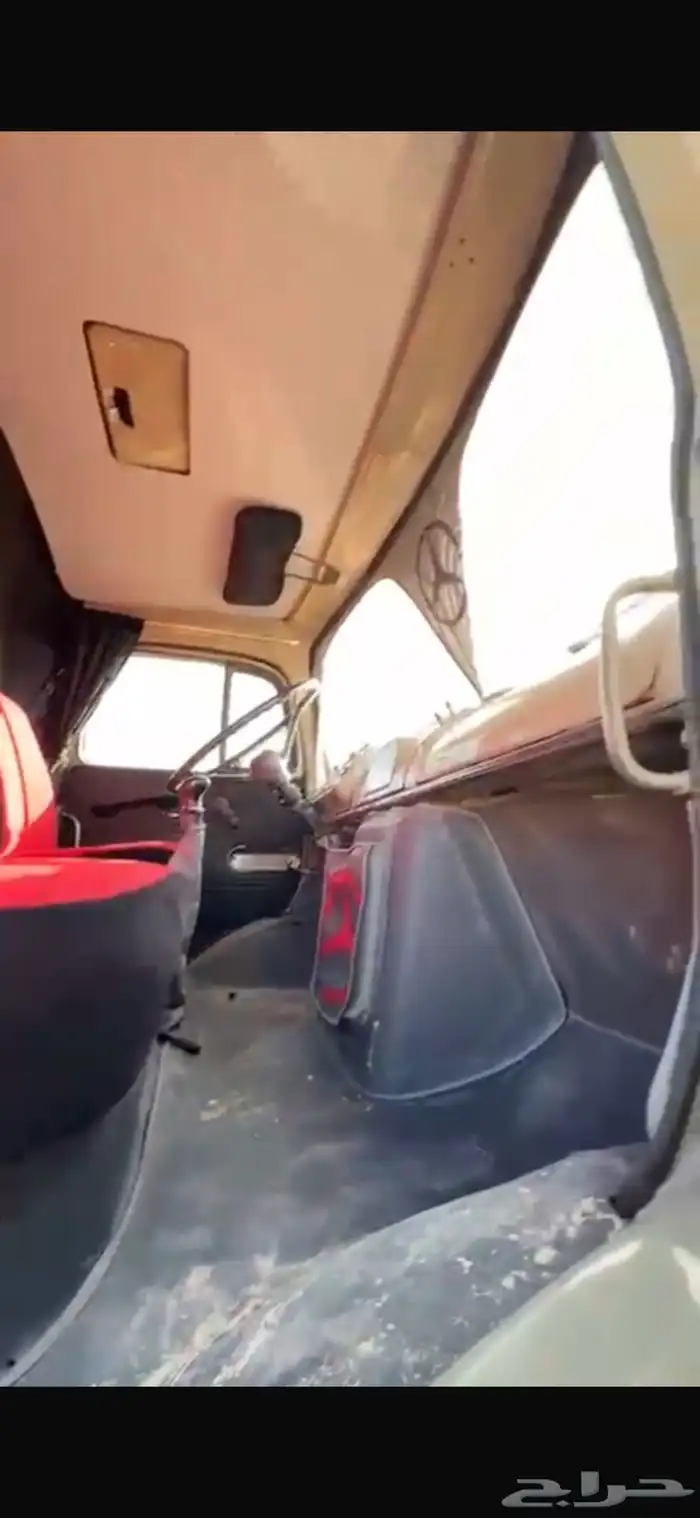 وايت عايدي بوز جفالي اساس موديل 1983 فكسه من نوادر السيارات 3