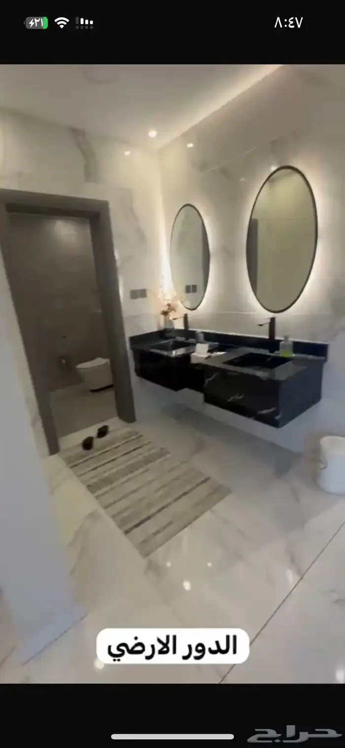 فيلا للبيع على 3 شوارع 4