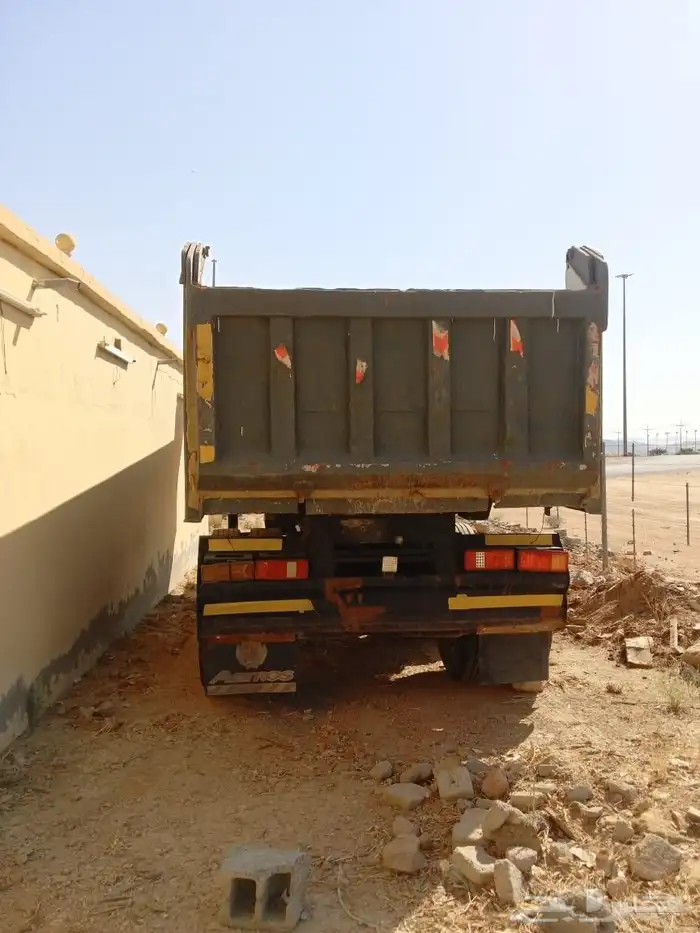 صندوق للبيع 9