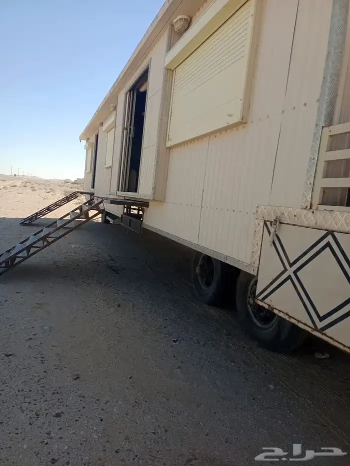 غرفة للبيع مكونة من مجلس وغرفة نوم 6