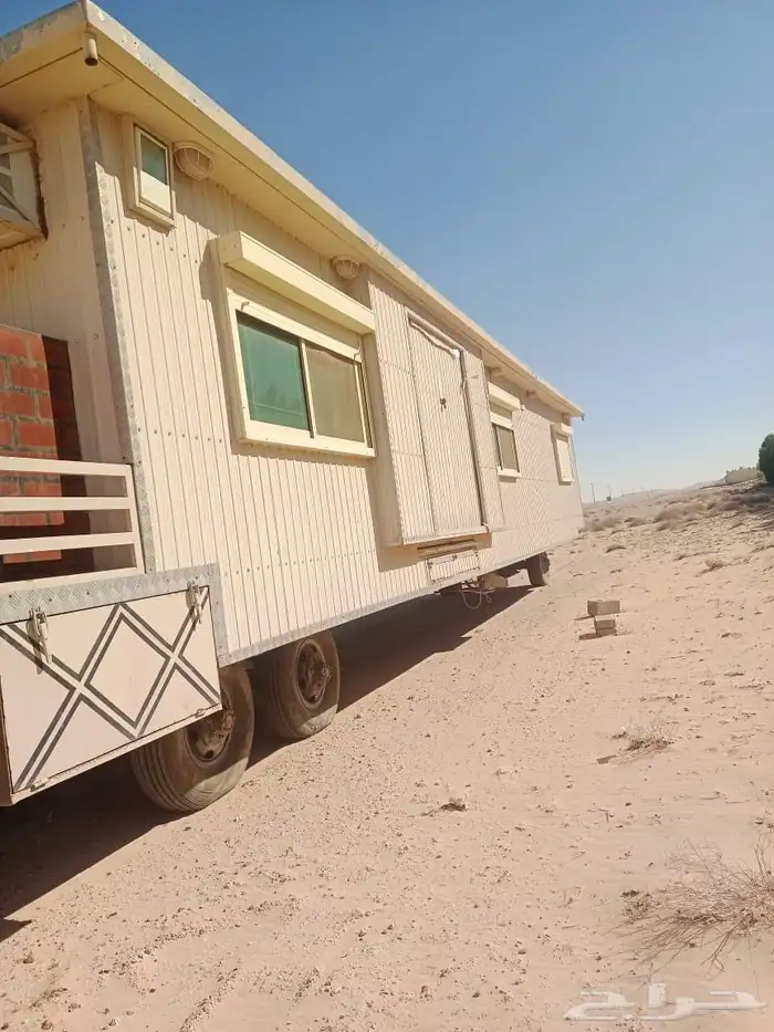 غرفة للبيع مكونة من مجلس وغرفة نوم 0