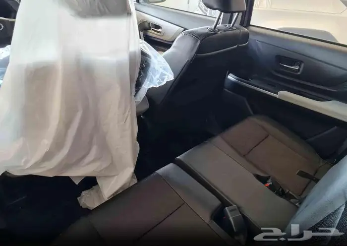 تويوتا فيلوز GLX موديل 2025 دفغتك علينا 6