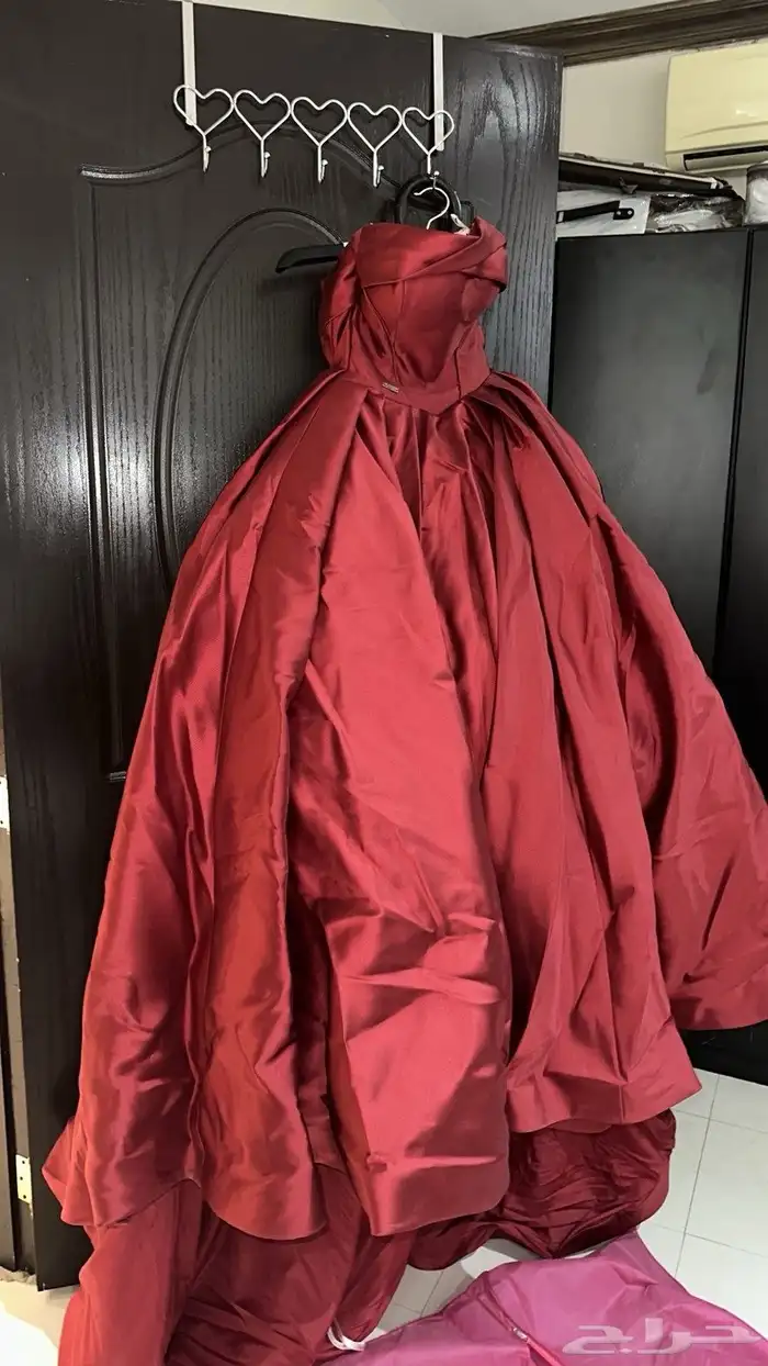 فستان ملكه 0