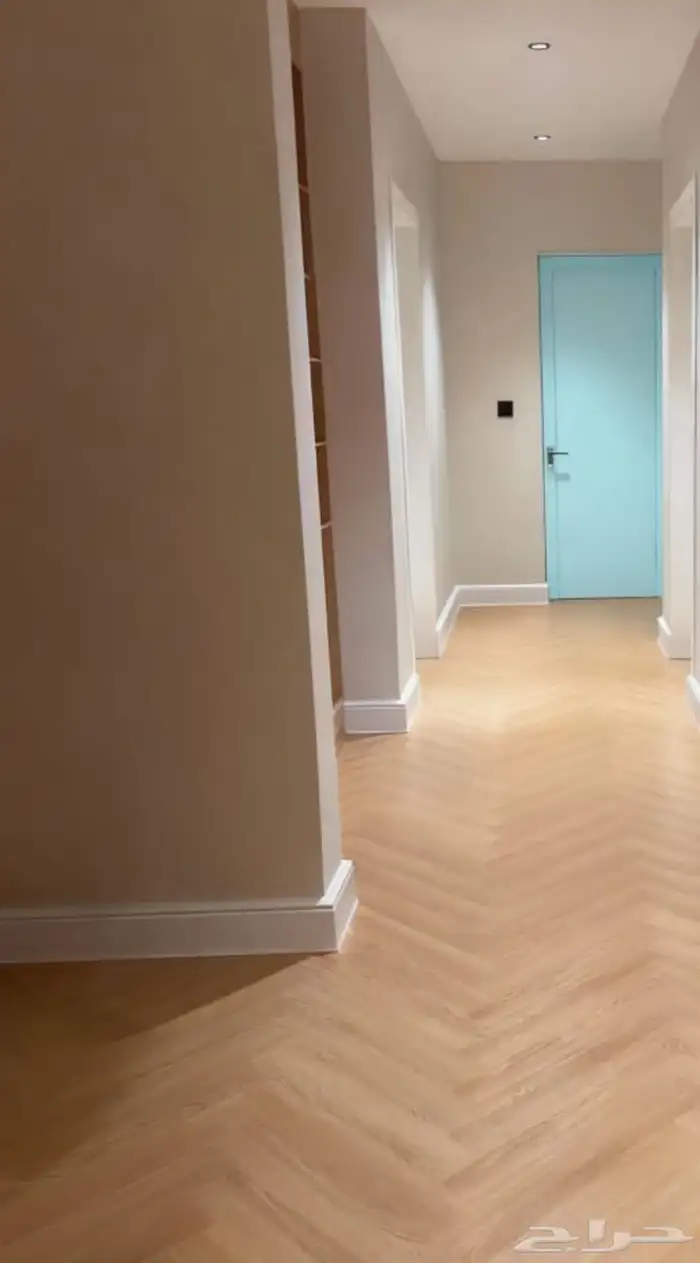 ديكورات و أرضيات باركيه و Spc 1