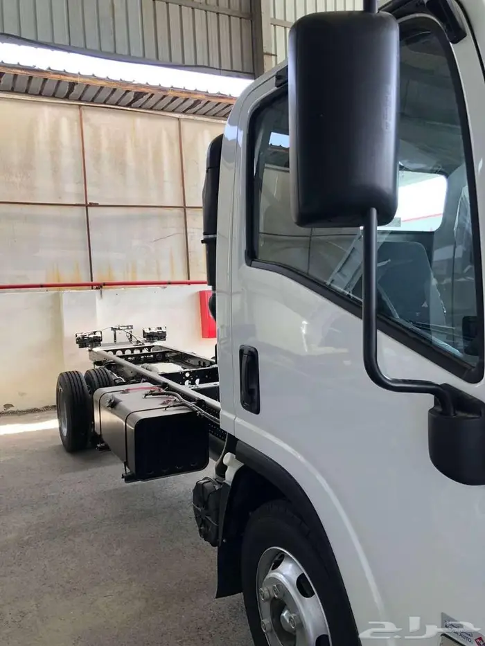 ايسوزو دينا 5 طن شاس 4.95 قصير موديل 2025 2