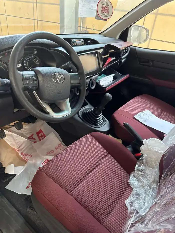 تويوتا هايلوكس غمارتين ديزل GLموديل 2025 عرض الجزيره 7