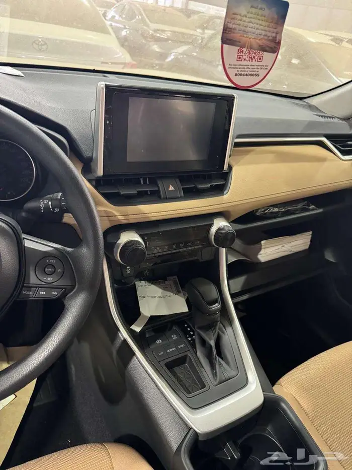 تويوتا راف فور LE بنزين ستاندر دفع رباعي 2025 سعر 103095 12