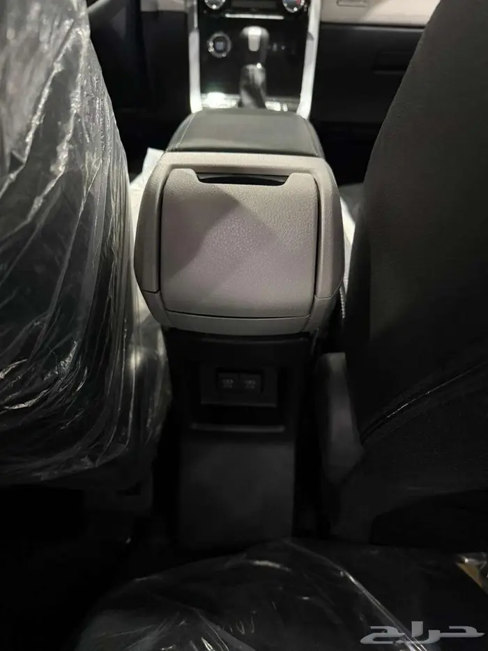 تويوتا فيلوز GLX 5